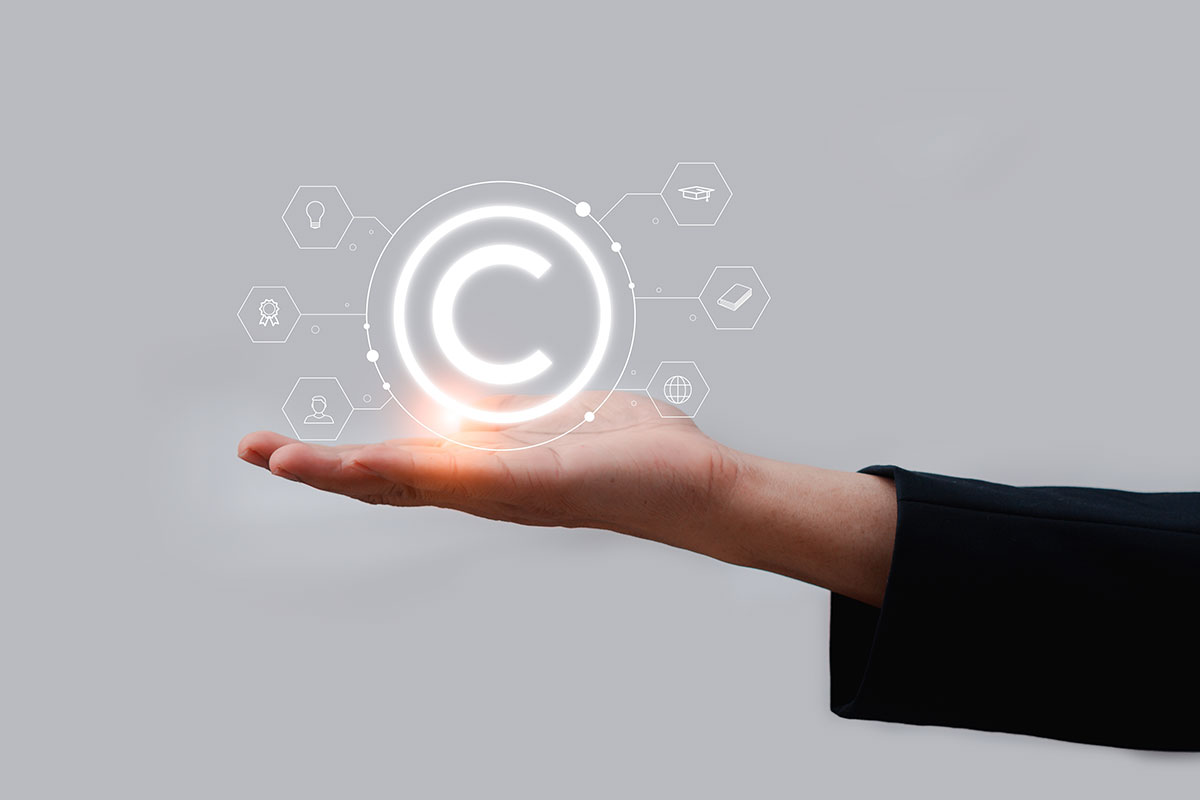 ホームページのコピーライト表示は意味ある? 著作権表示の基本を解説